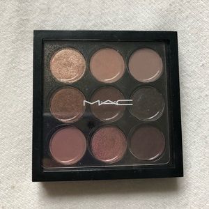 MAC cosmetics burgundy times 9 eyeshadow palette